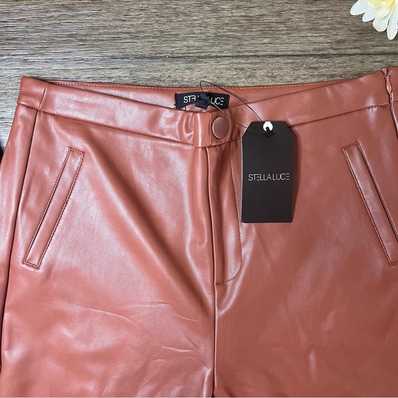 NWT Stella Luce Faux Leather Burgundy Pants - Picture 4 of 5
